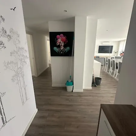 B T4 Apartman *