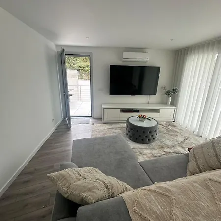 Apartman B T4 *